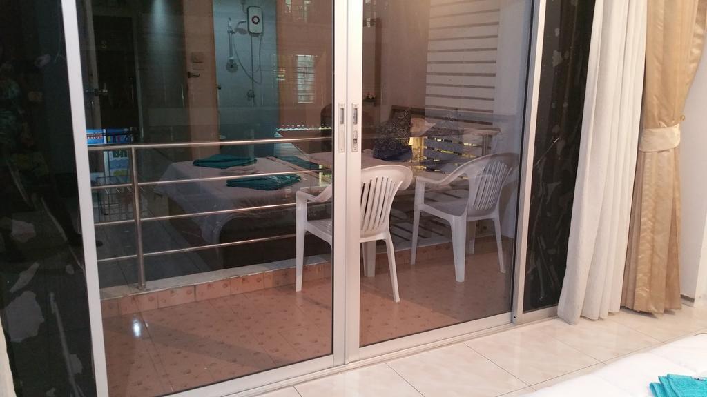 Sunshine Guesthouse Patong Ngoại thất bức ảnh
