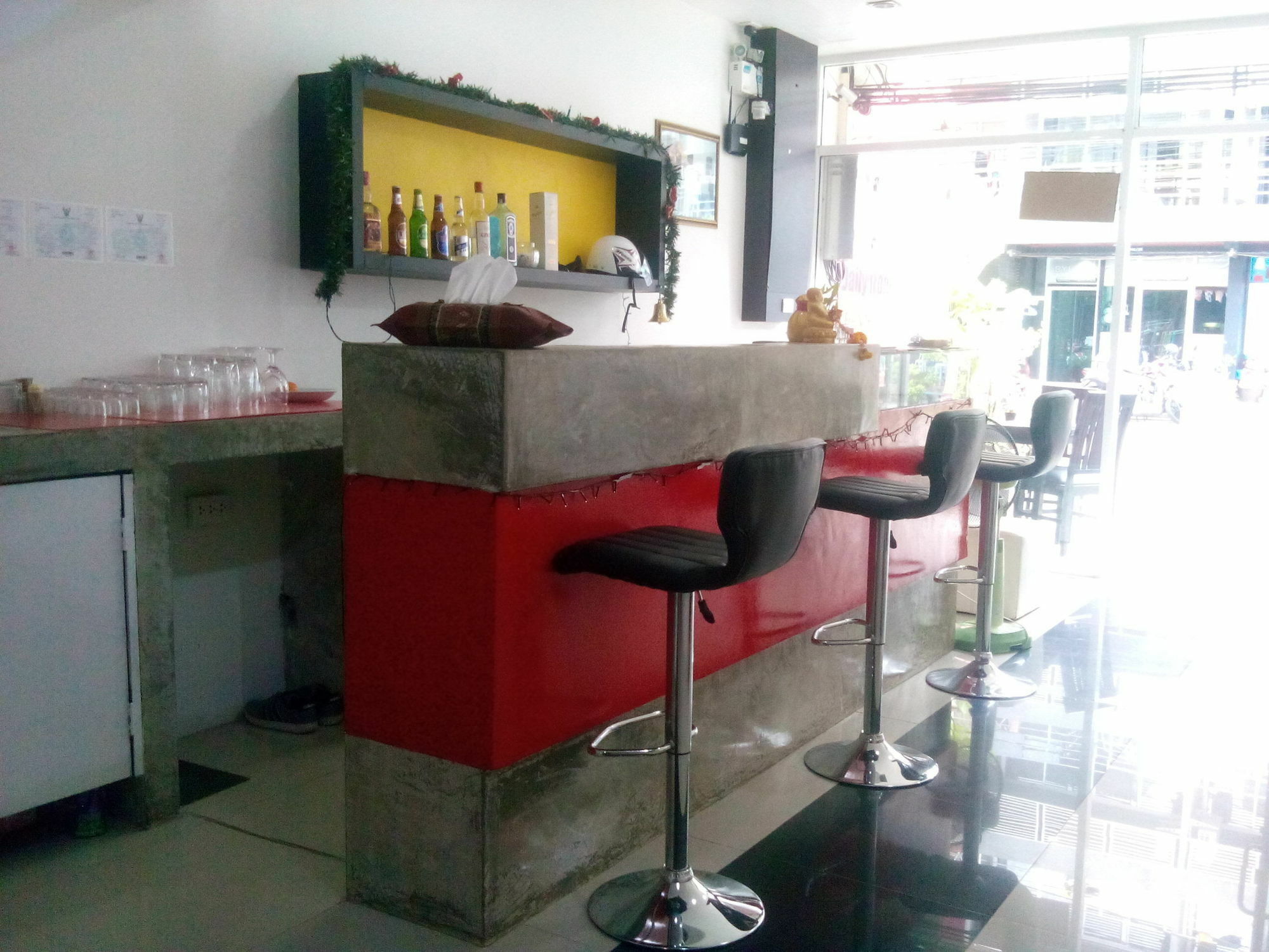 Sunshine Guesthouse Patong Ngoại thất bức ảnh